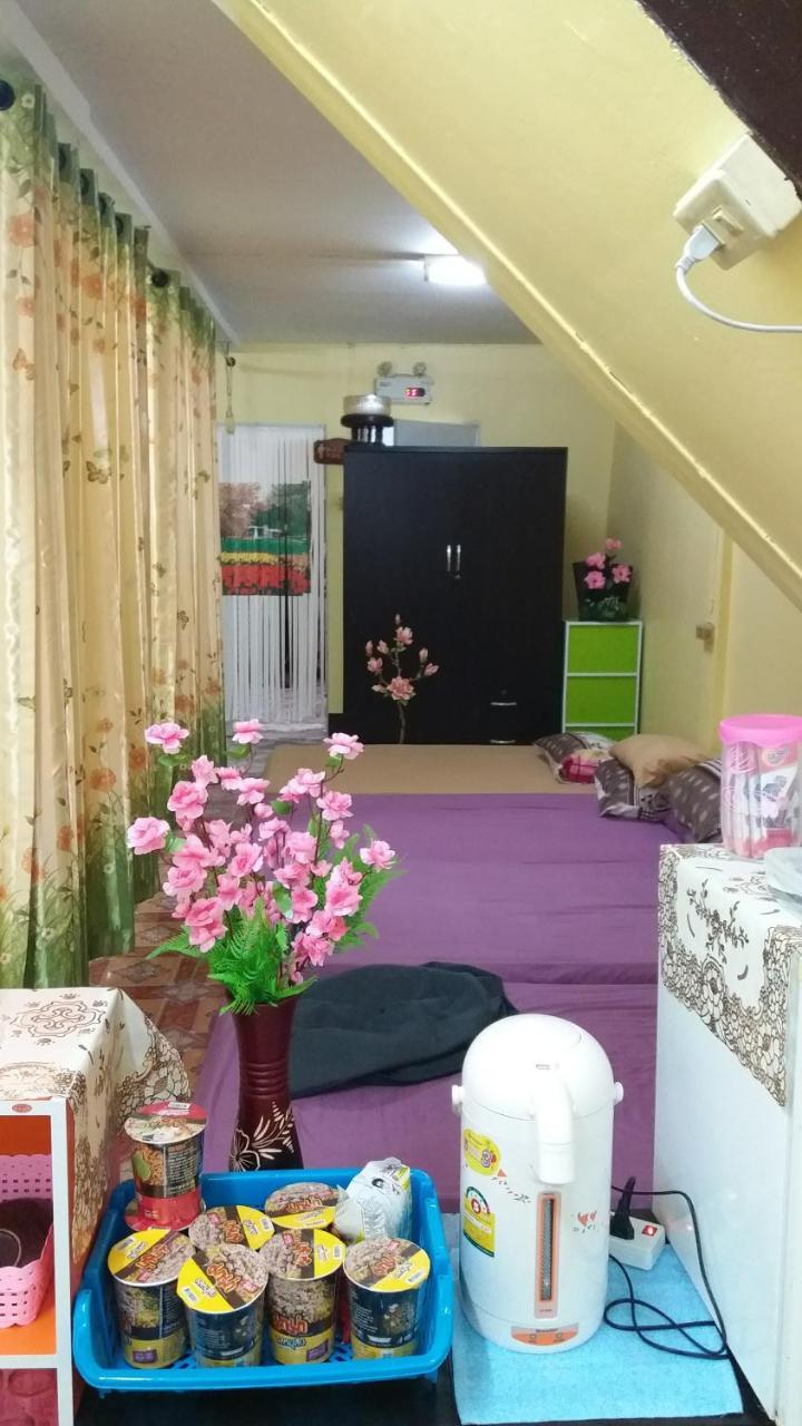 Lucky House Hostel Csiangmaj Kültér fotó