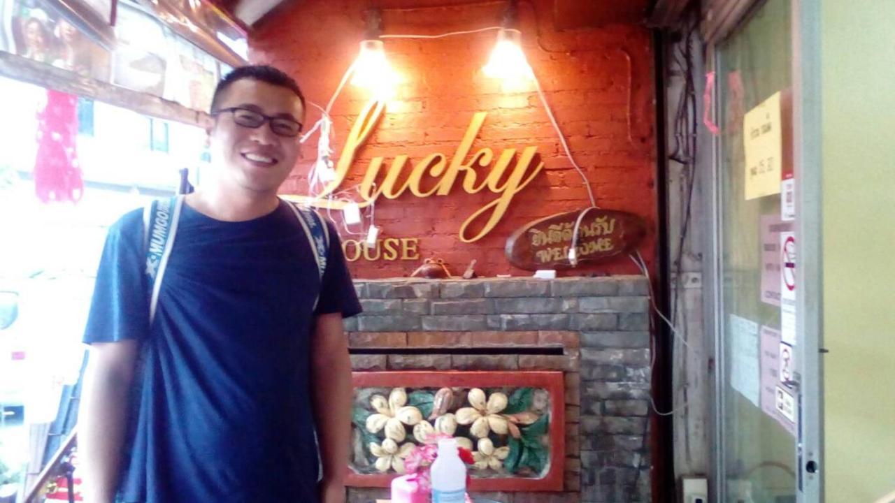 Lucky House Hostel Csiangmaj Kültér fotó